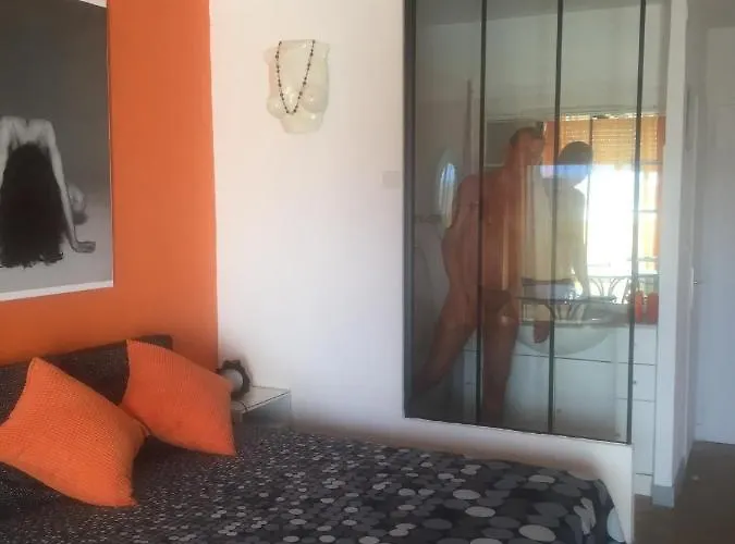 Naturiste Paulana Agde