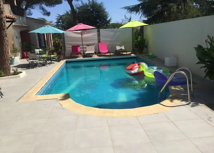Alojamento de Acomodação e Pequeno-almoço Naturiste Paulana Agde